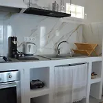 Summer - Sea View Retreat In Provatas, Milos *