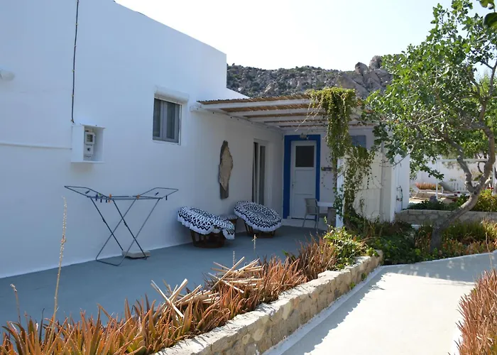 Apartman Summer - Sea View Retreat In Provatas, Milos