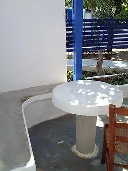 夏日公寓 Provatas